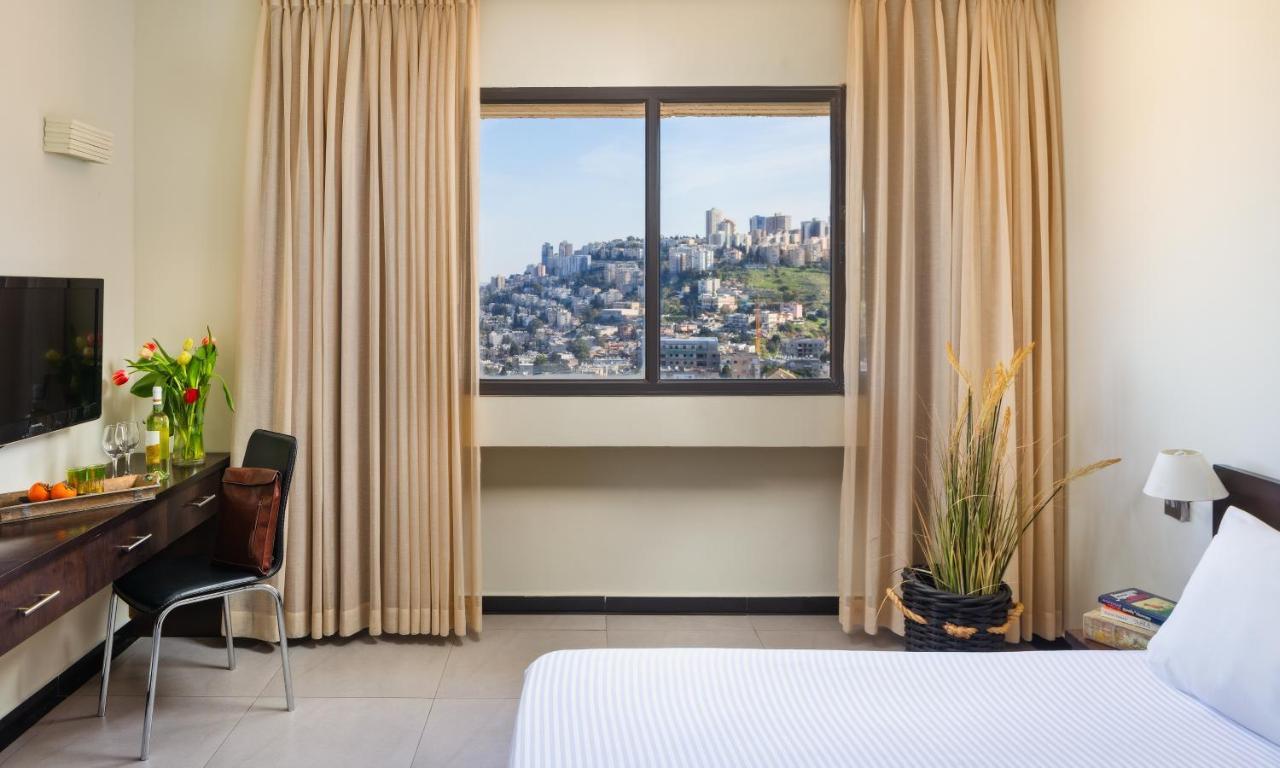 Market Hotel Haifa Esterno foto